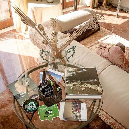 B&B Royal Palace Room Καζέρτα Εξωτερικό φωτογραφία