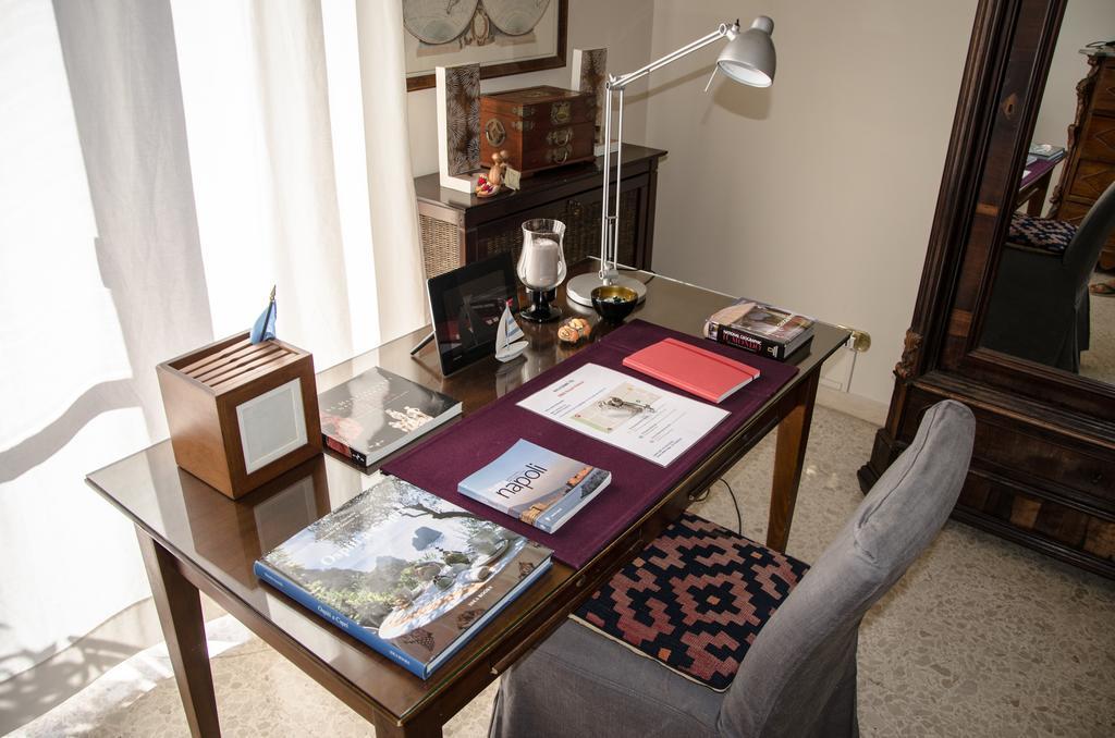 B&B Royal Palace Room Καζέρτα Δωμάτιο φωτογραφία